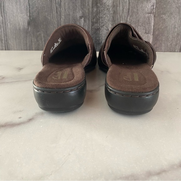 Clarks Brown Leather Mules - Picture 6 of 6